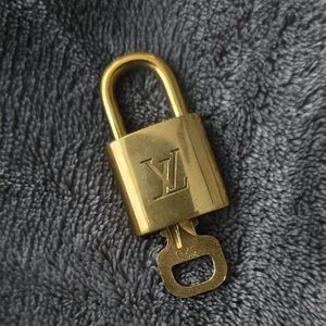 Louis Vuitton Brass Padlock with Key 320